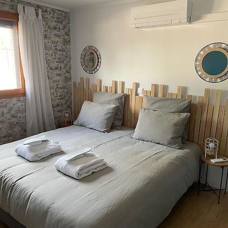 Le Double C Bed & Breakfast Saint-Victor-de-Morestel Eksteriør bilde